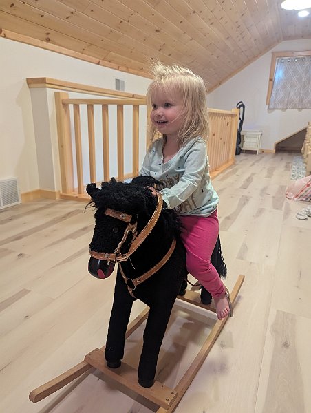 PXL 20250517 133325007